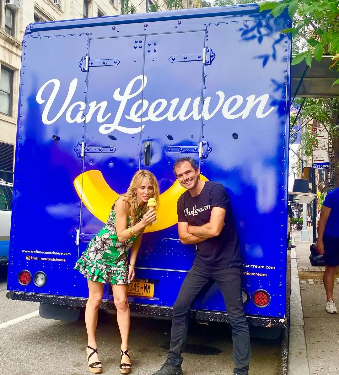 kraft vanleeuwen mac and cheese ice cream food truck