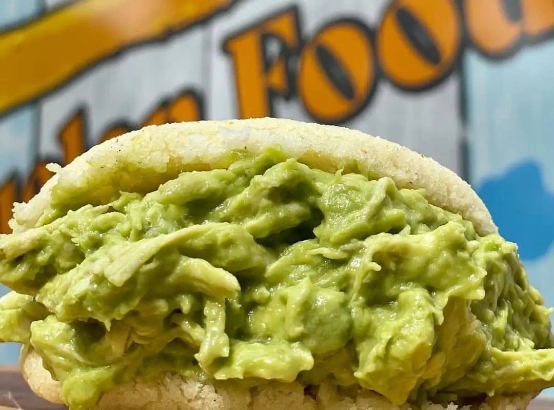 Reina Pepiada Arepa